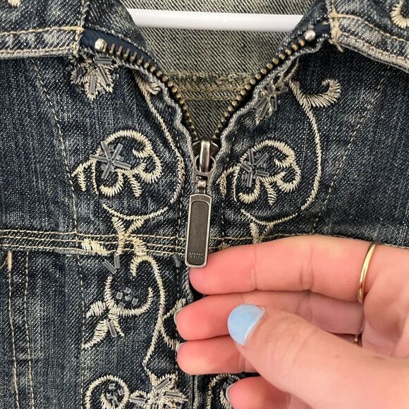 Chicos Platinum Womens Blue Jean Jacket Medium Full Zip Embroidered Floral Vtg - Picture 5 of 9